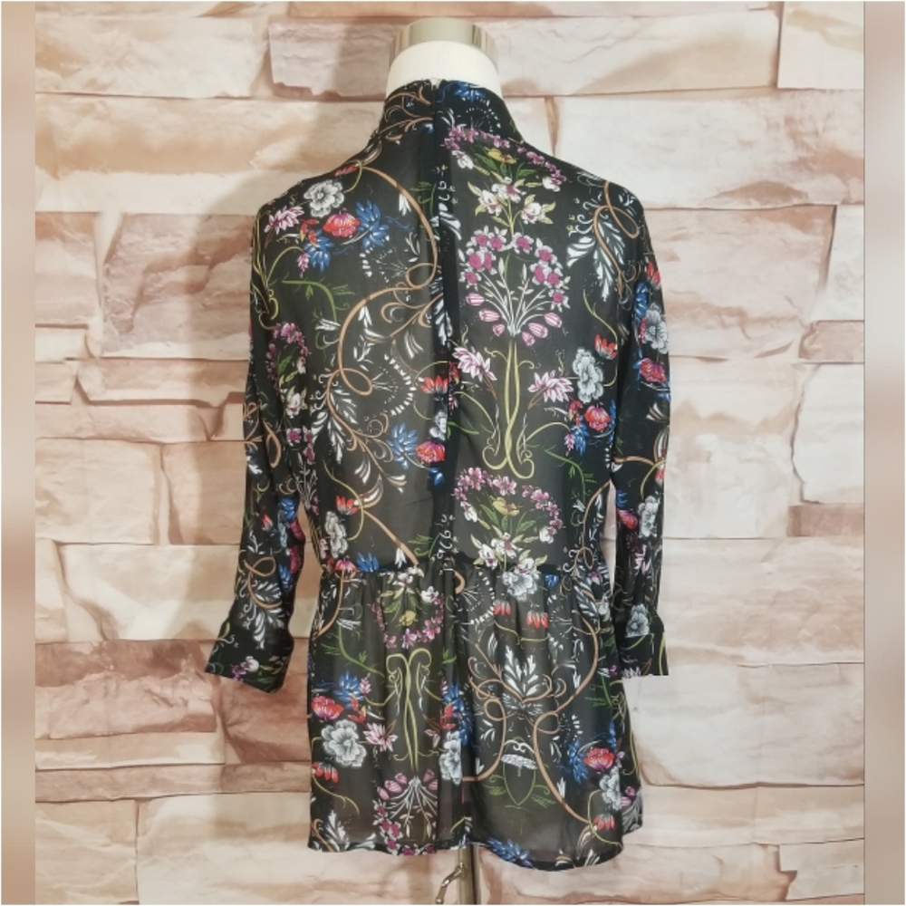 LUCCA Choker Neck Floral Blouse - Picture 4 of 5